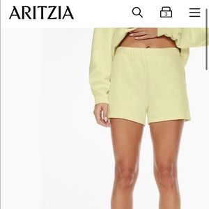 Aritzia TNA sweatshort 🍋